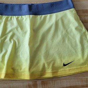 Nike tennis skirt